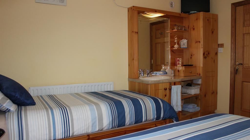 Bed and Breakfast Atlantic Breeze à Keel  Chambre photo